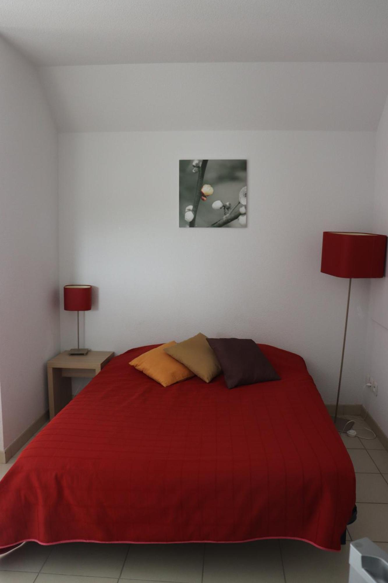 Résidence de la Source by Euclenima Salies-de-Béarn Habitación foto